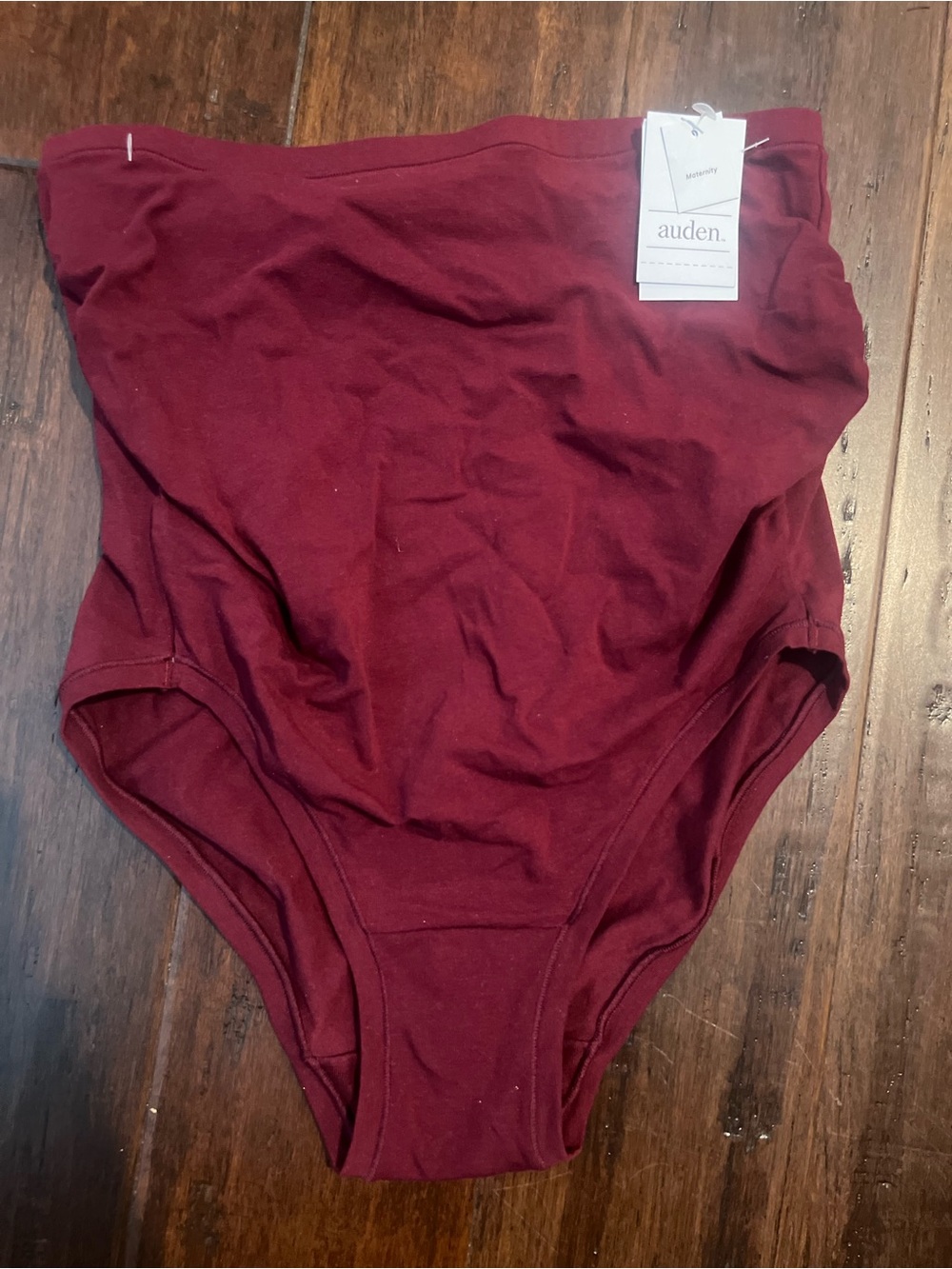 Auden maternity High-Waist Panty in Burgundy